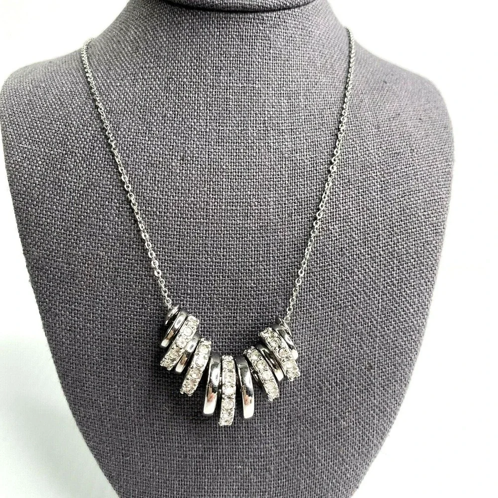 Loft silver‎ tone neckless 9